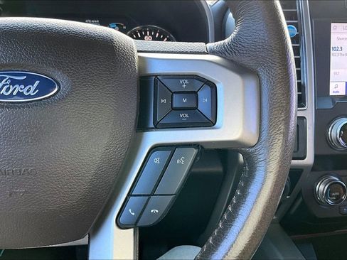 Used 2019 Ford F150 King Ranch w/ Equipment Group 601A Luxury AWD/4WD image 25