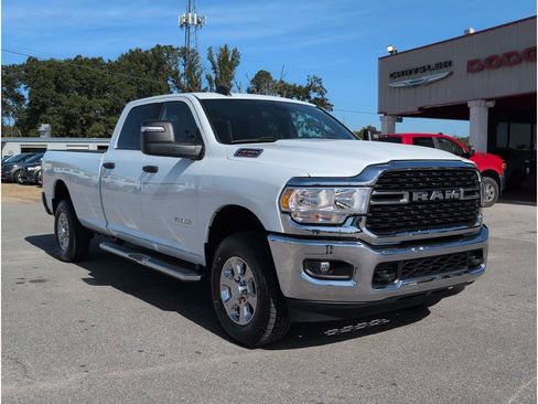 Used 2024 RAM 2500 Big Horn image 7