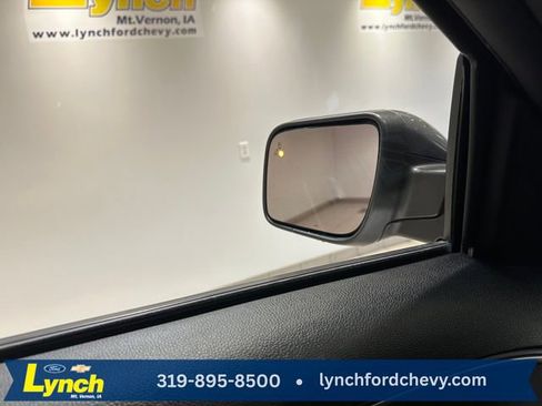 Used 2019 Ford Explorer XLT w/ Equipment Group 202A image 14