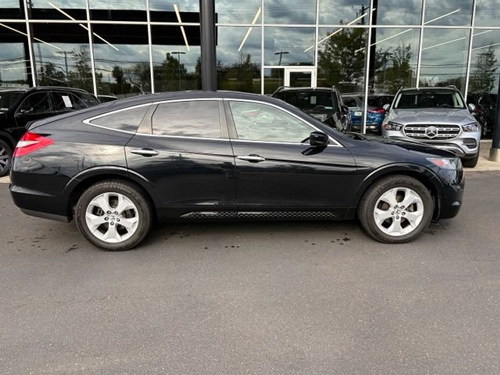 Used 2011 Honda Crosstour EX-L image 8