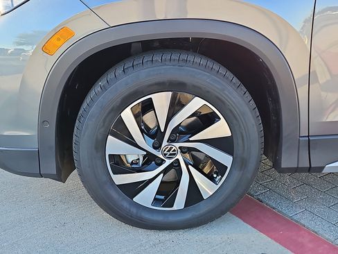 New 2026 Volkswagen Tiguan S image 5