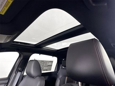 New 2026 MAZDA CX-90 3.3 Turbo w/ Premium Plus Pkg image 15