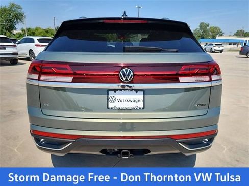New 2026 Volkswagen Atlas Cross Sport SE AWD/4WD image 3