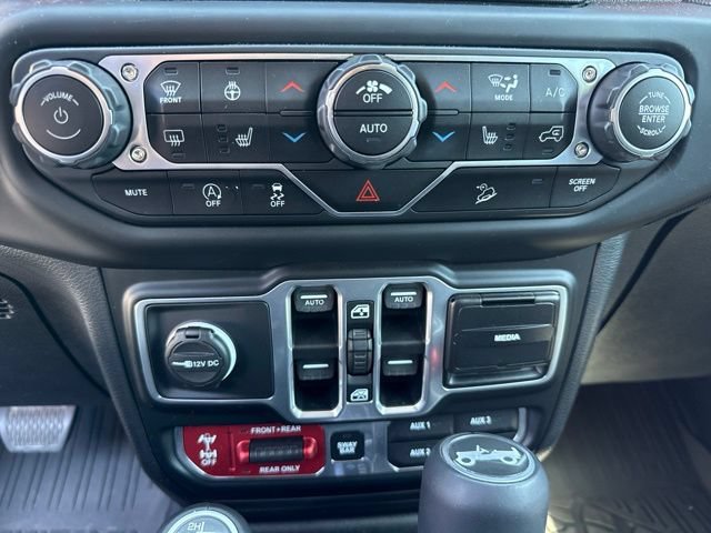 Used 2018 Jeep Wrangler Unlimited Rubicon AWD/4WD image 17