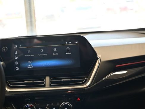 New 2026 Chevrolet Trax RS w/ Sunroof Package FWD image 15
