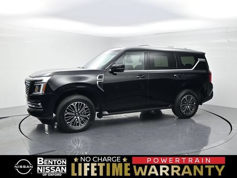Used 2025 Nissan Armada SL w/ Captain's Chari Seat Package AWD/4WD image 1