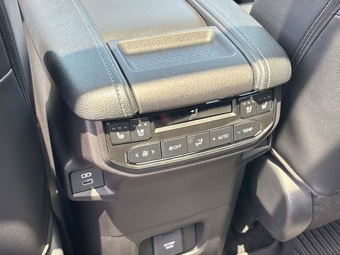 New 2026 Toyota Grand Highlander AWD image 10