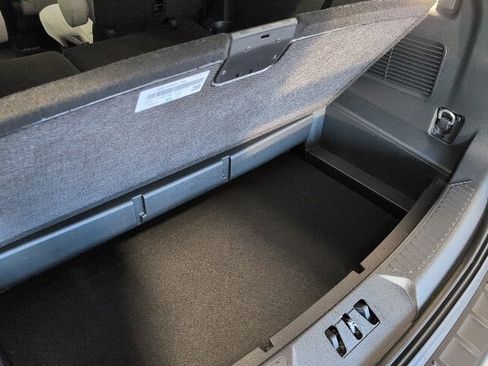 New 2026 Ford Explorer Active w/ Active Comfort Package image 32