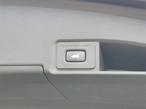 Used 2021 Acura RDX A-Spec image 9