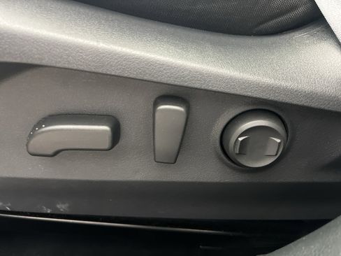 Used 2024 Subaru Outback Premium image 14