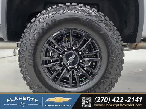 New 2026 Chevrolet Silverado 2500 ZR2 AWD/4WD image 19