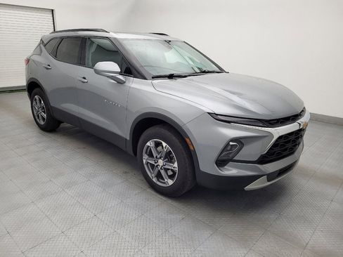 Used 2023 Chevrolet Blazer LT w/ Convenience Package FWD image 11