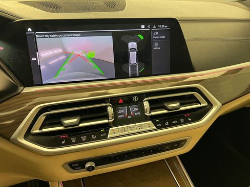 Used 2021 BMW X5 sDrive40i w/ M Sport Package image 28