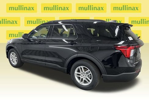 New 2026 Ford Explorer Active image 11
