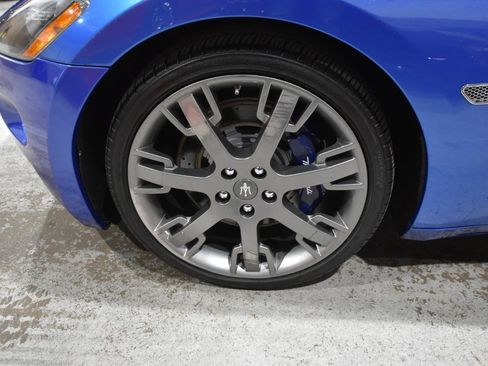 Used 2015 Maserati GranTurismo Convertible RWD image 54