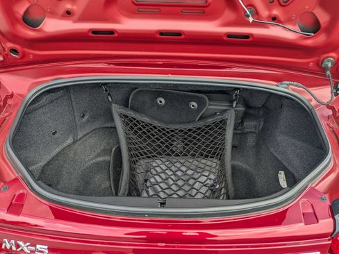 Used 2023 MAZDA MX-5 Miata Grand Touring RWD image 23