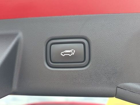 Certified 2023 Hyundai Tucson SEL w/ Winter Package image 23