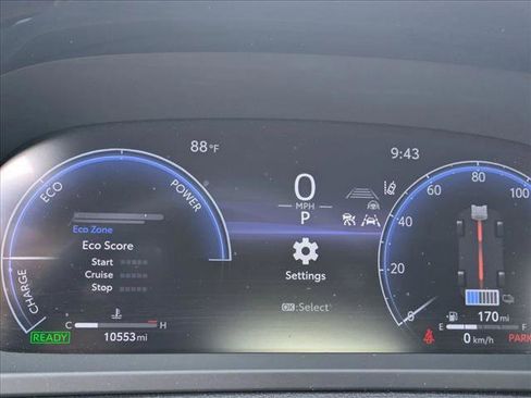 Used 2023 Toyota Crown AWD/4WD image 11