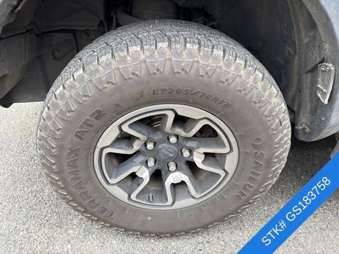 Used 2016 RAM 1500 Rebel w/ Luxury Group AWD/4WD image 4