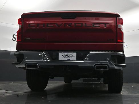 Used 2023 Chevrolet Silverado 1500 LTZ w/ LTZ Convenience Package II AWD/4WD image 31