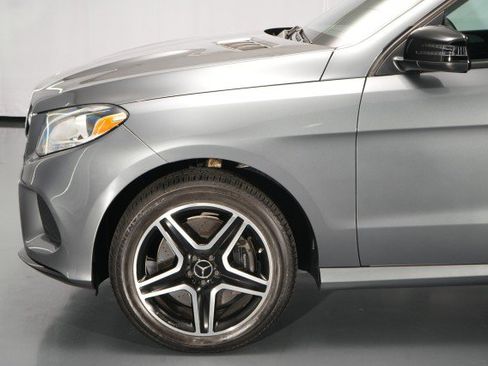 Used 2019 Mercedes-Benz GLE 43 AMG 4MATIC image 3