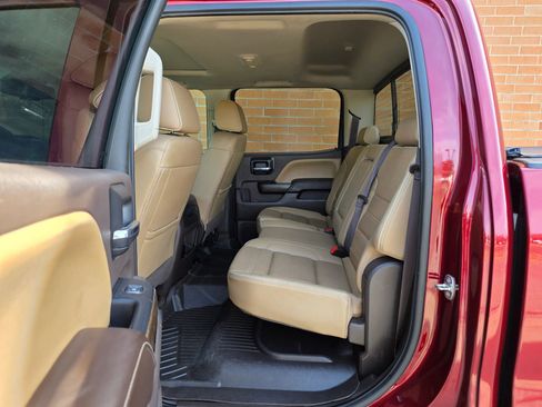 Used 2017 GMC Sierra 1500 Denali w/ Denali Ultimate Package AWD/4WD image 13