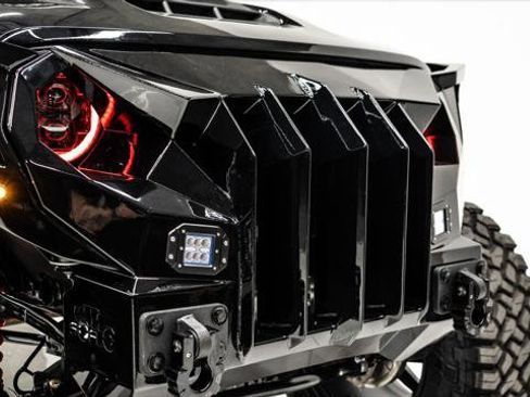 Used 2025 Jeep Gladiator Sport image 17