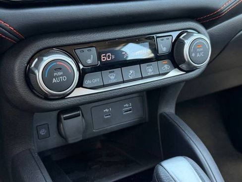 Used 2025 Nissan Versa SR w/ Trunk Package FWD image 21