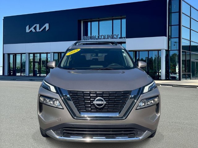Used 2023 Nissan Rogue Platinum w/ Platinum Premium Package AWD/4WD image 2
