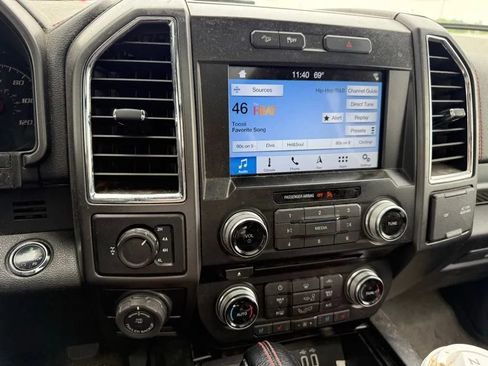Used 2016 Ford F150 Lariat w/ Equipment Group 502A Luxury AWD/4WD image 16