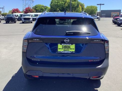 Used 2025 Nissan Kicks SR w/ Illumination Package AWD/4WD image 25