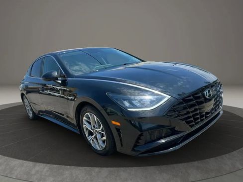 Used 2021 Hyundai Sonata SEL FWD image 3