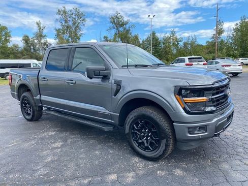 Used 2025 Ford F150 XLT w/ Equipment Group 302A MID image 11