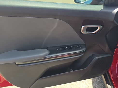 Certified 2025 Kia K4 FWD image 17