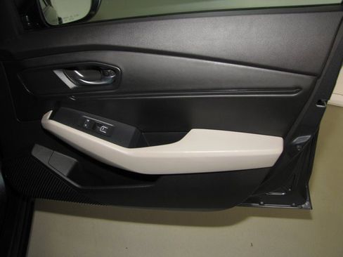 Certified 2023 Honda Accord EX image 21