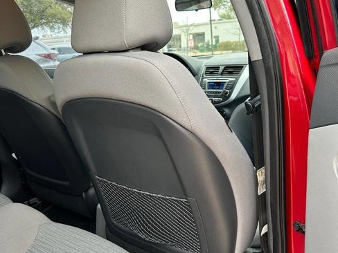 Used 2016 Hyundai Accent SE image 34