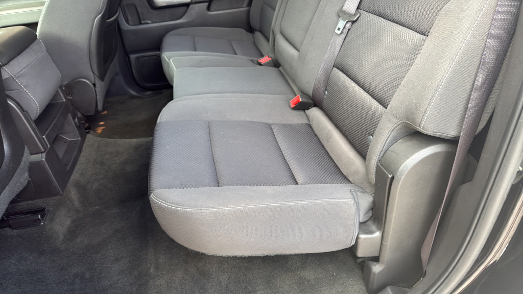 Used 2015 Chevrolet Silverado 1500 LT w/ Texas Edition, 1LT Trim RWD image 30