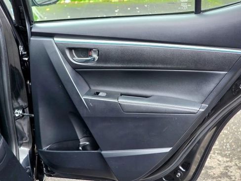 Used 2014 Toyota Corolla S image 30