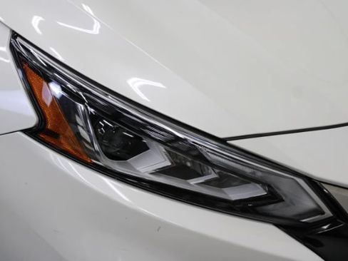 Used 2019 Nissan Altima 2.5 SR w/ SR Premium Package FWD image 5