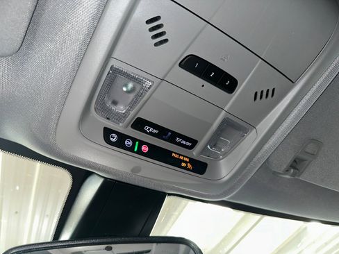 Certified 2024 Chevrolet Blazer LT w/ Convenience Package image 16