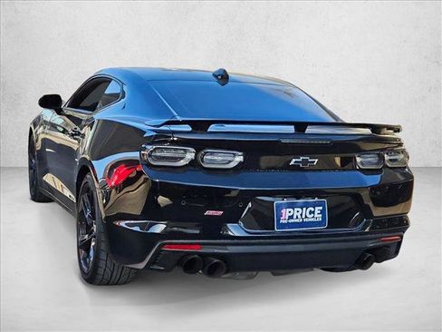 Used 2021 Chevrolet Camaro SS image 7