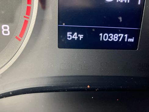 Used 2019 Hyundai Tucson SE image 15