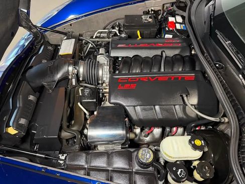 Used 2006 Chevrolet Corvette Convertible w/ Preferred Equipment Group RWD image 8