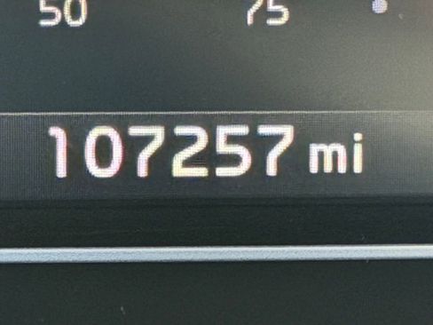 Used 2017 Kia Niro LX image 22