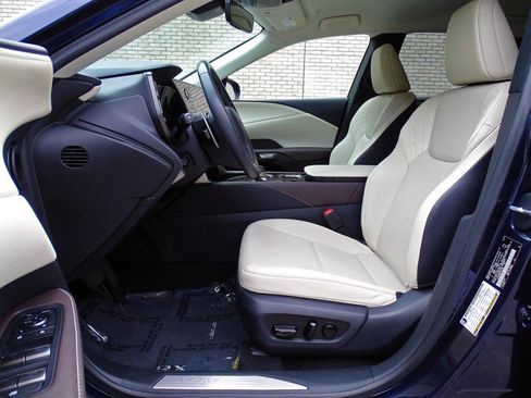 Used 2023 Lexus RX 350 FWD image 13