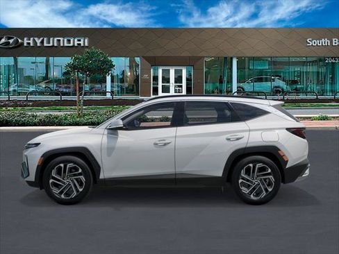 New 2026 Hyundai Tucson Limited image 3