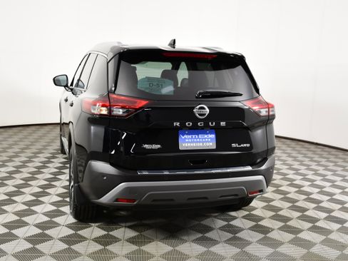 Used 2021 Nissan Rogue SL AWD/4WD image 7