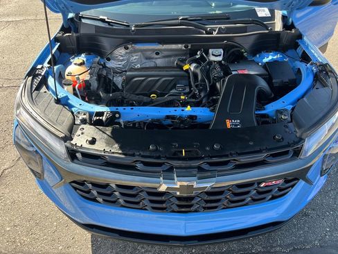 Used 2024 Chevrolet Trax RS w/ Driver Confidence Package image 26