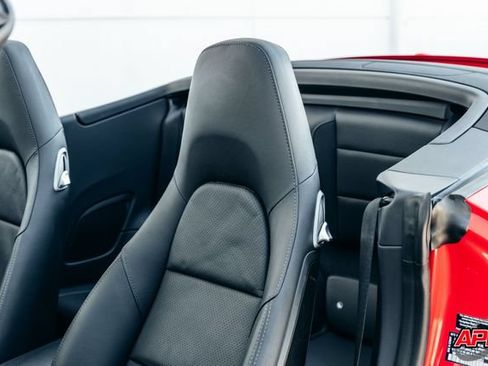 Used 2015 Porsche 911 Carrera S RWD image 25