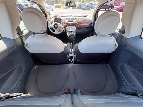 Used 2015 FIAT 500 Pop FWD image 10